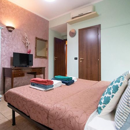 B&B Colorful Suite Yard 로마 외부 사진