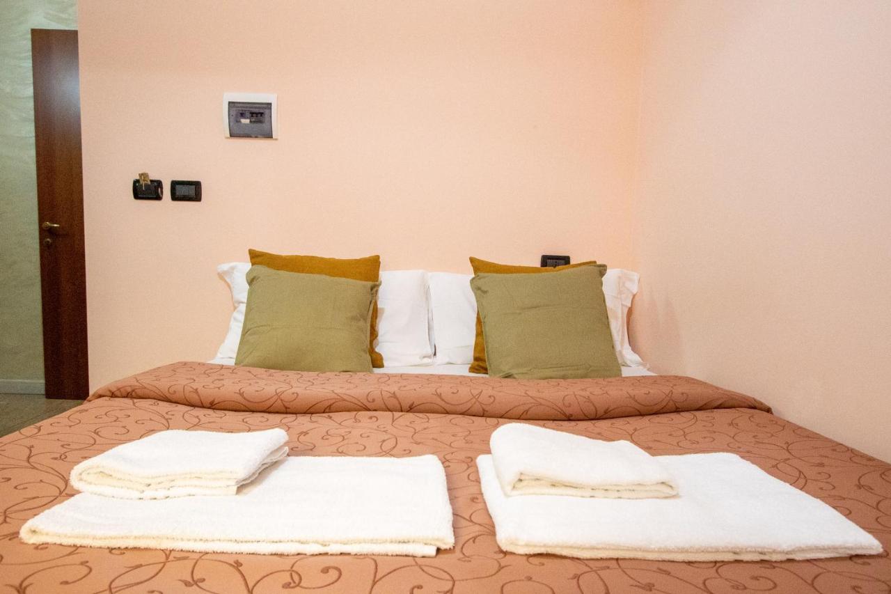 B&B Colorful Suite Yard 로마 외부 사진