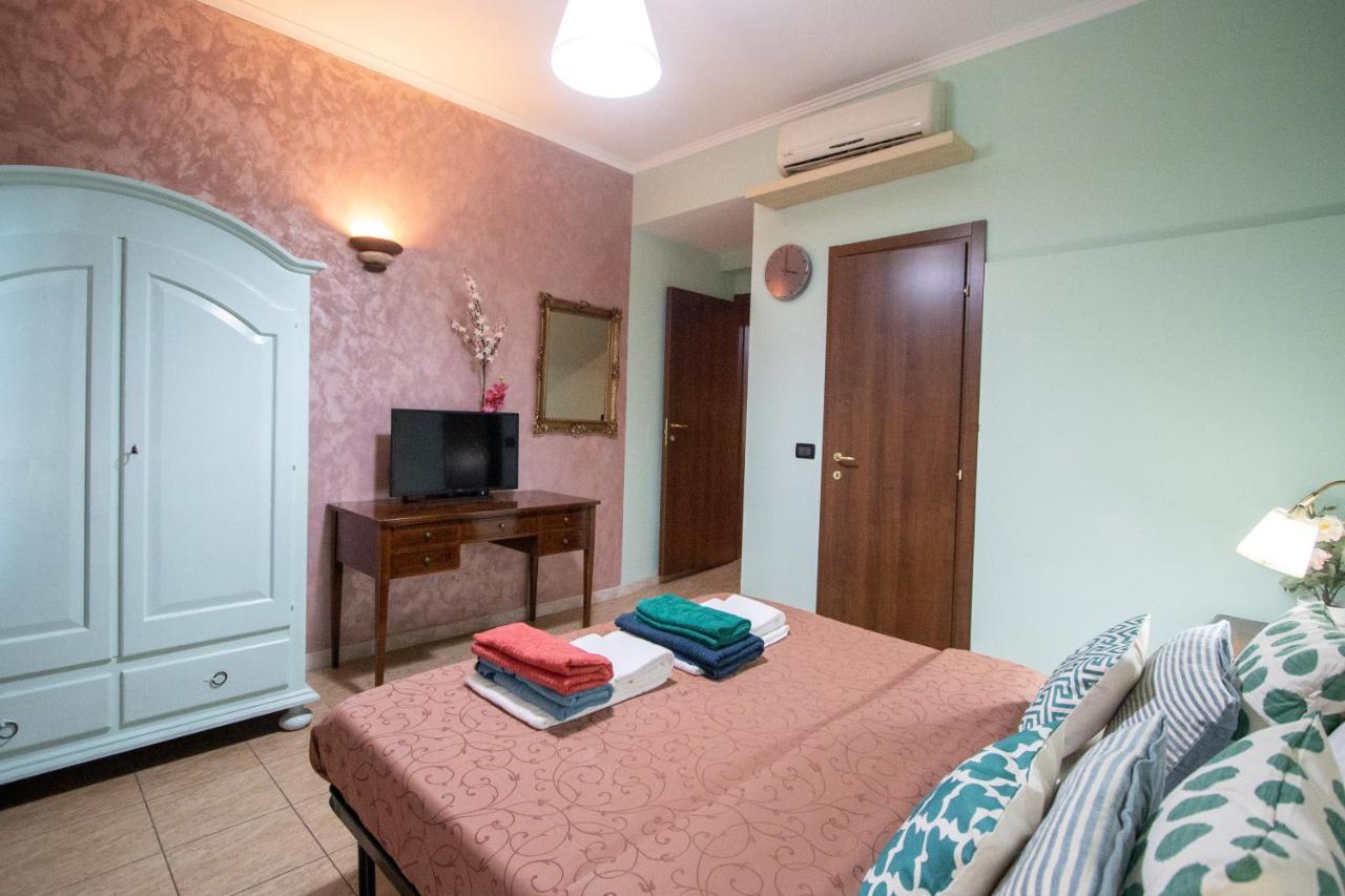 B&B Colorful Suite Yard 로마 외부 사진